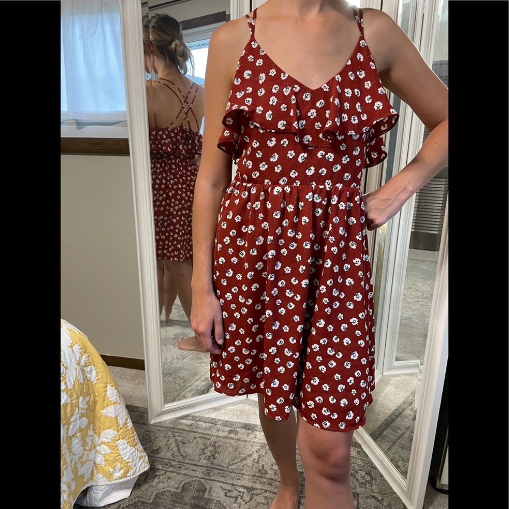 Xhiliration (Target) Rust Floral Dress Size M